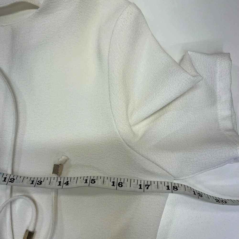 WAYF Ivory Lace Up Short Sleeve Blouse Top Size XS - Picture 6 of 8